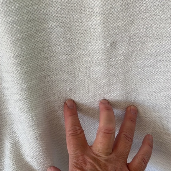 Joan’s New York signature textured white boatneck grommet with tie size Medium - Picture 4 of 11